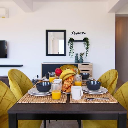 Phaedrus Living Cityview Luxury Flat Walnut Grove Paphos Exterior photo