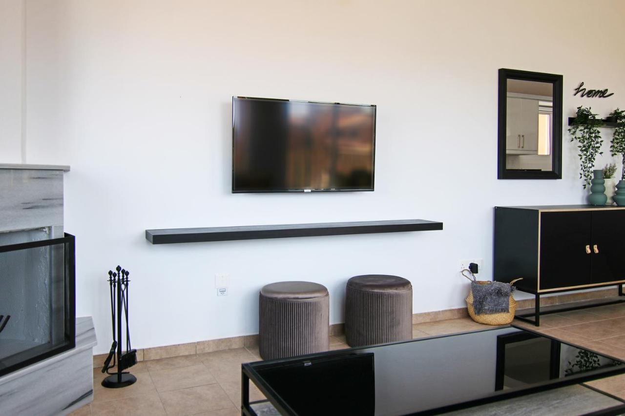 Phaedrus Living Cityview Luxury Flat Walnut Grove Paphos Exterior photo