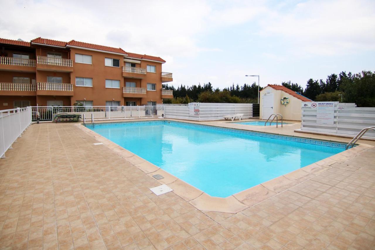 Phaedrus Living Cityview Luxury Flat Walnut Grove Paphos Exterior photo