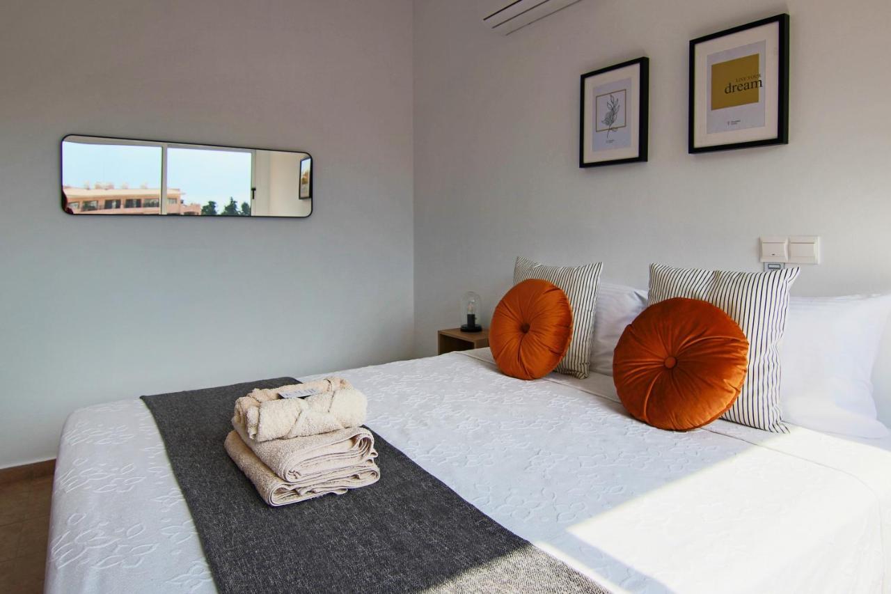 Phaedrus Living Cityview Luxury Flat Walnut Grove Paphos Exterior photo