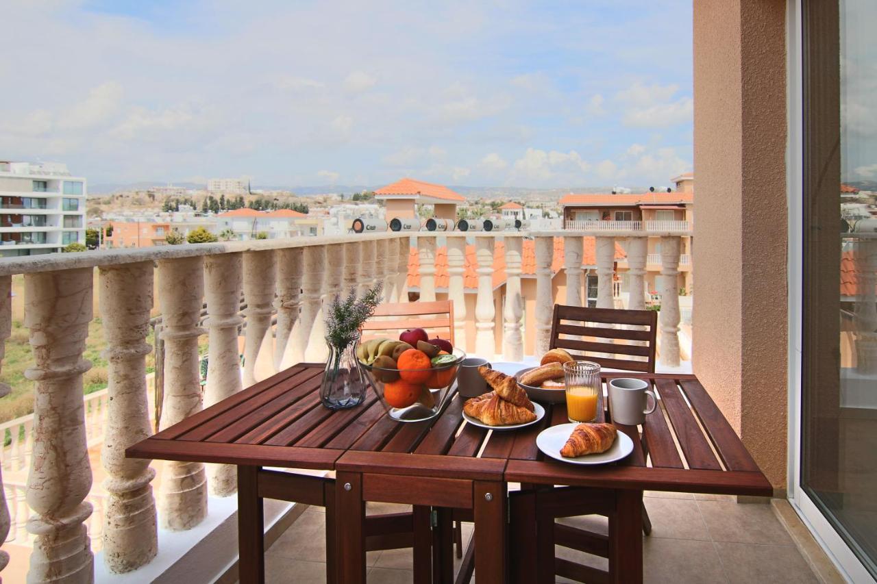 Phaedrus Living Cityview Luxury Flat Walnut Grove Paphos Exterior photo